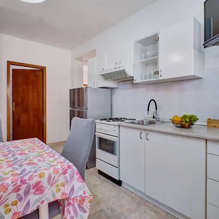Apartman Suzana *